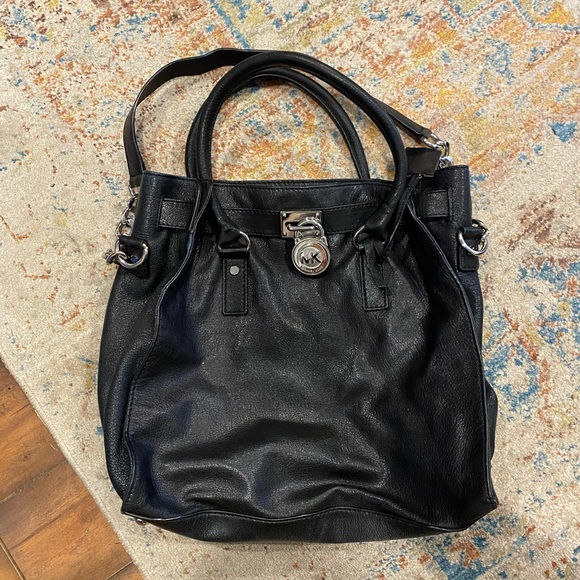 Michael Kors Large Shoulder Bag - Picture 1 of 2